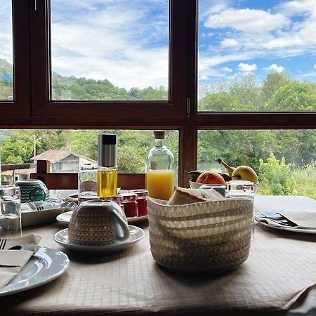 Hotel Avelina Cangas de Onis Luaran gambar