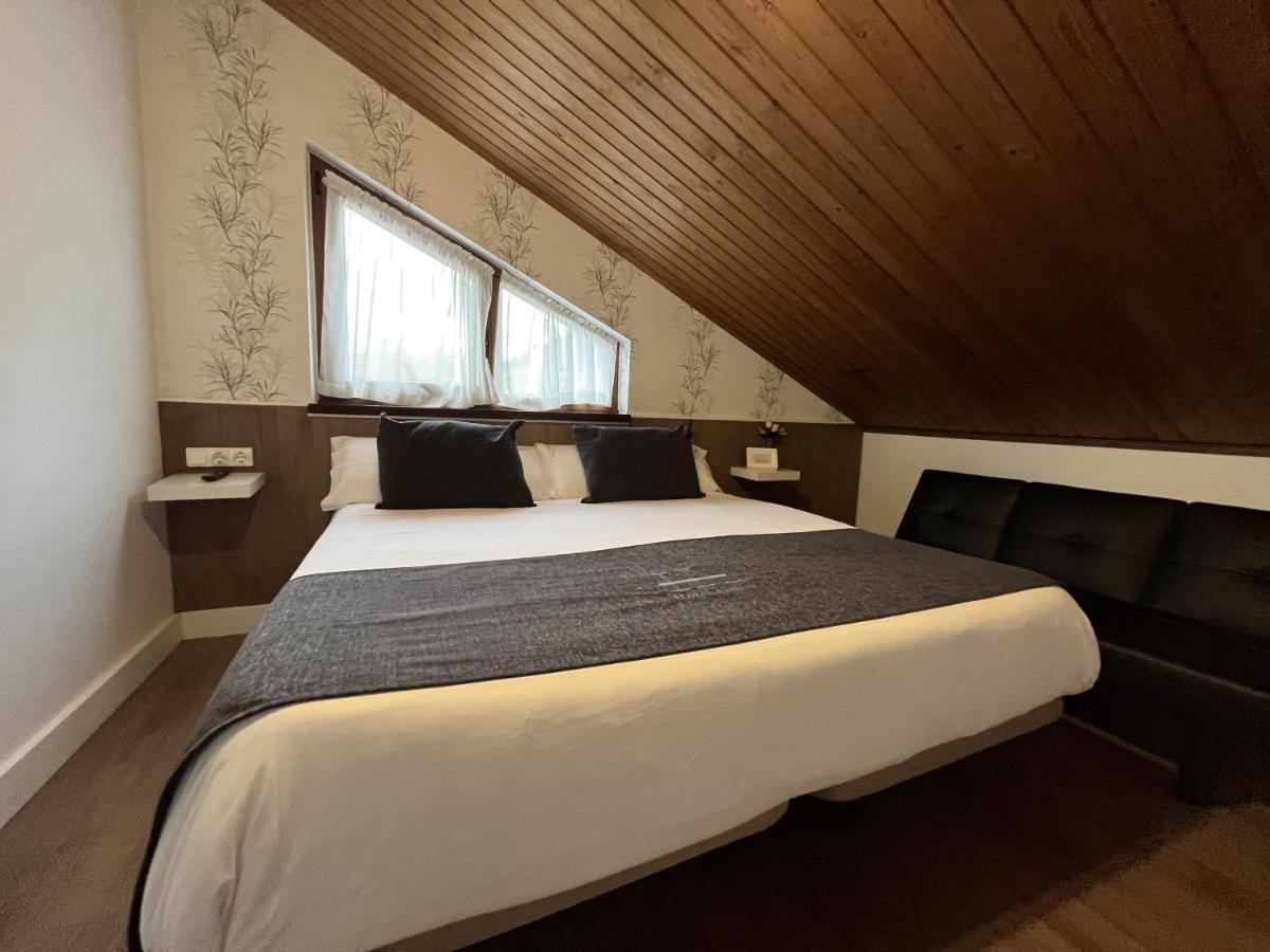 Hotel Avelina Cangas de Onis Luaran gambar
