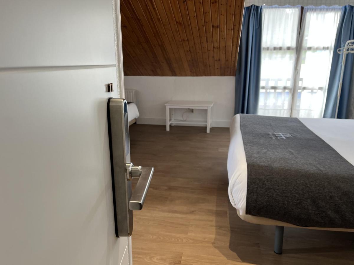 Hotel Avelina Cangas de Onis Luaran gambar
