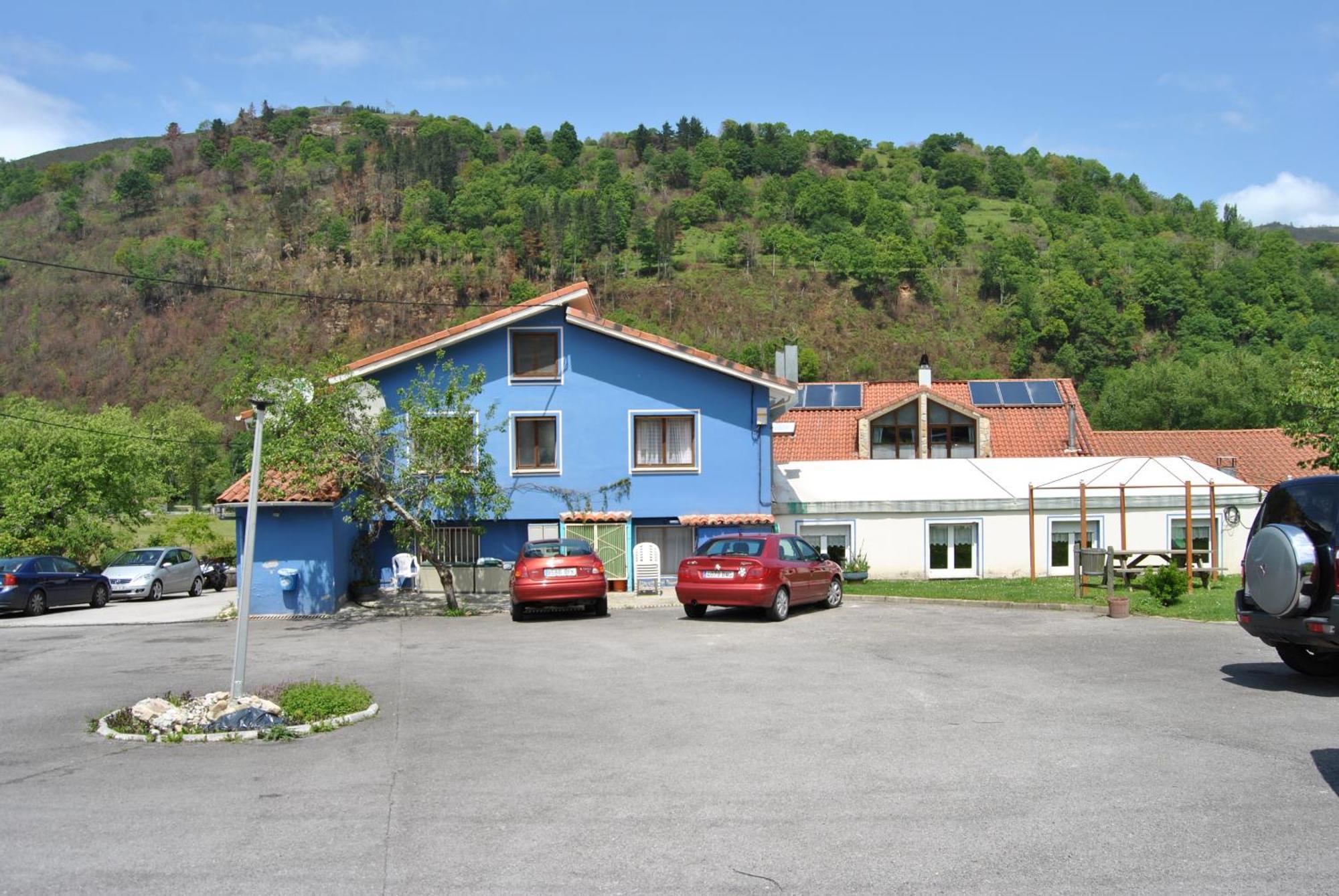 Hotel Avelina Cangas de Onis Luaran gambar